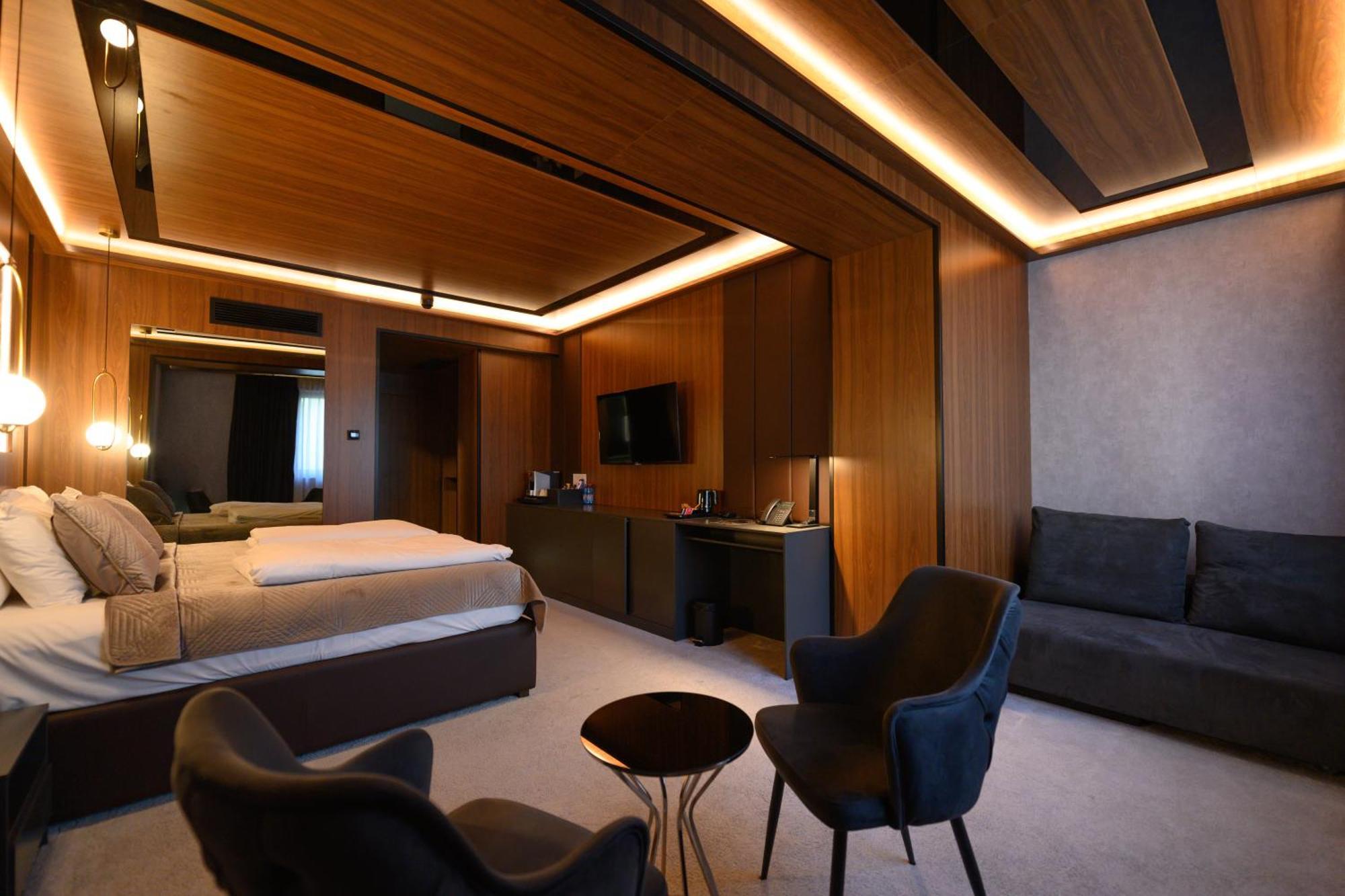 Hotel Macedonia Square Скопье Экстерьер фото