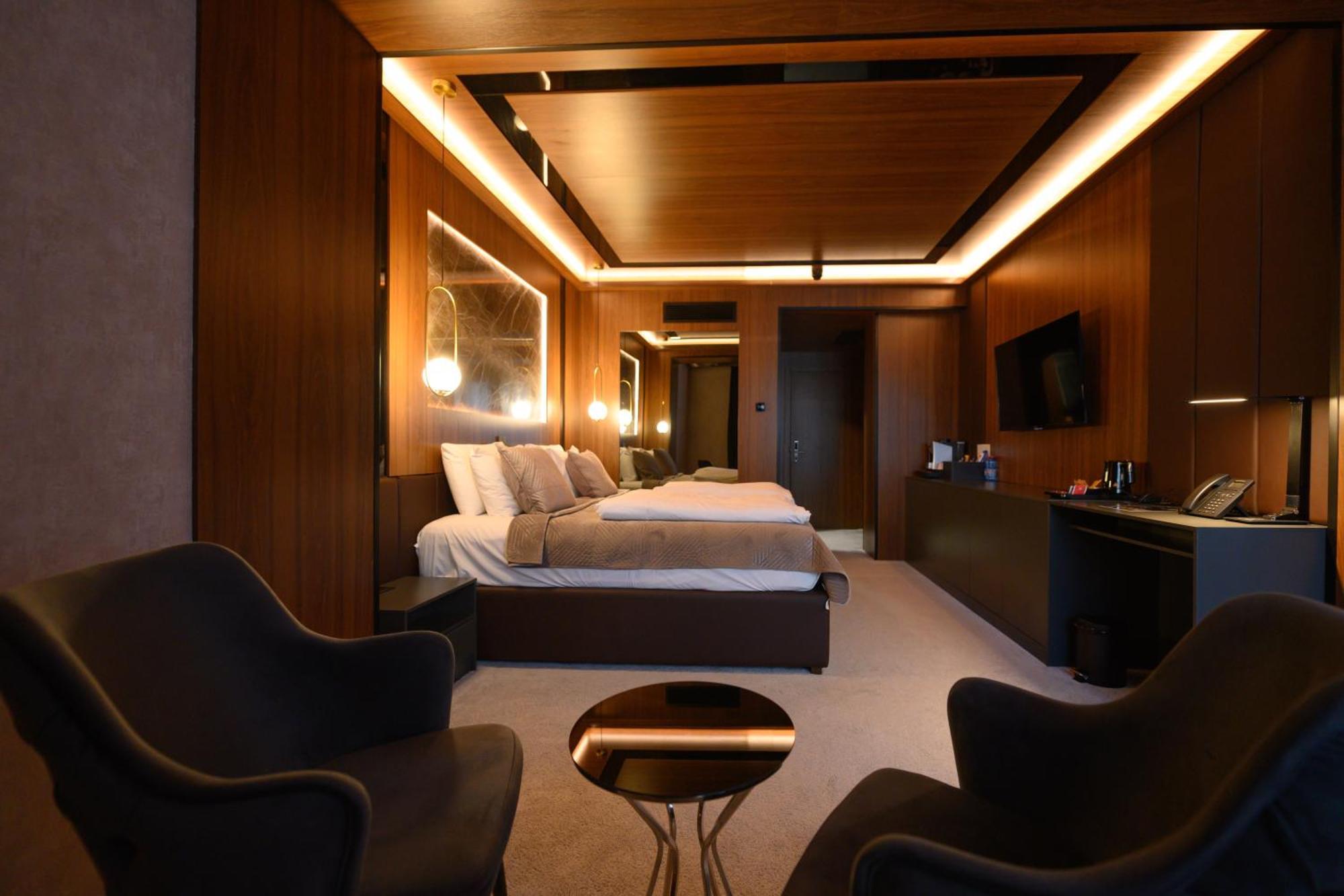 Hotel Macedonia Square Скопье Экстерьер фото