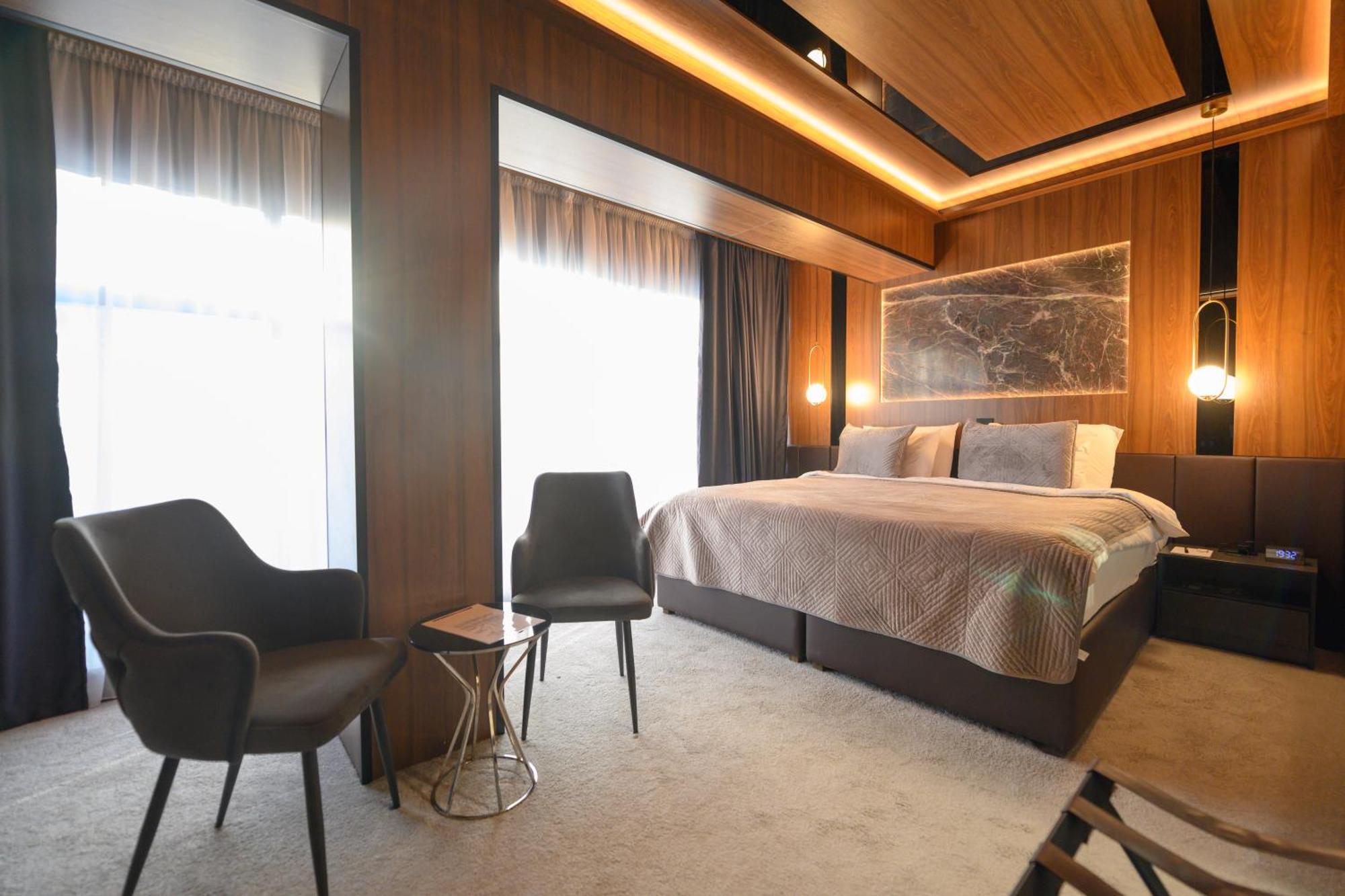 Hotel Macedonia Square Скопье Экстерьер фото