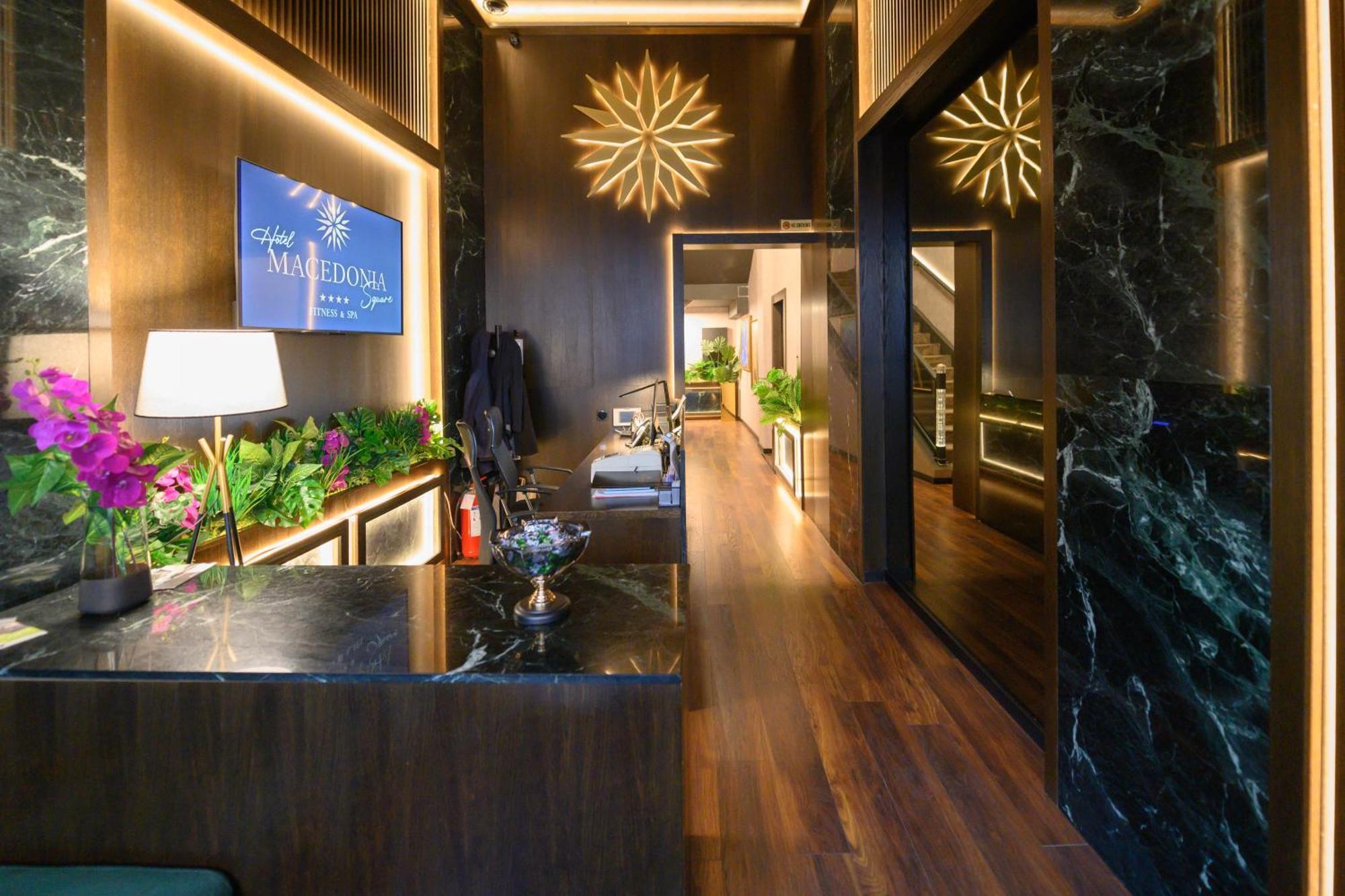 Hotel Macedonia Square Скопье Экстерьер фото
